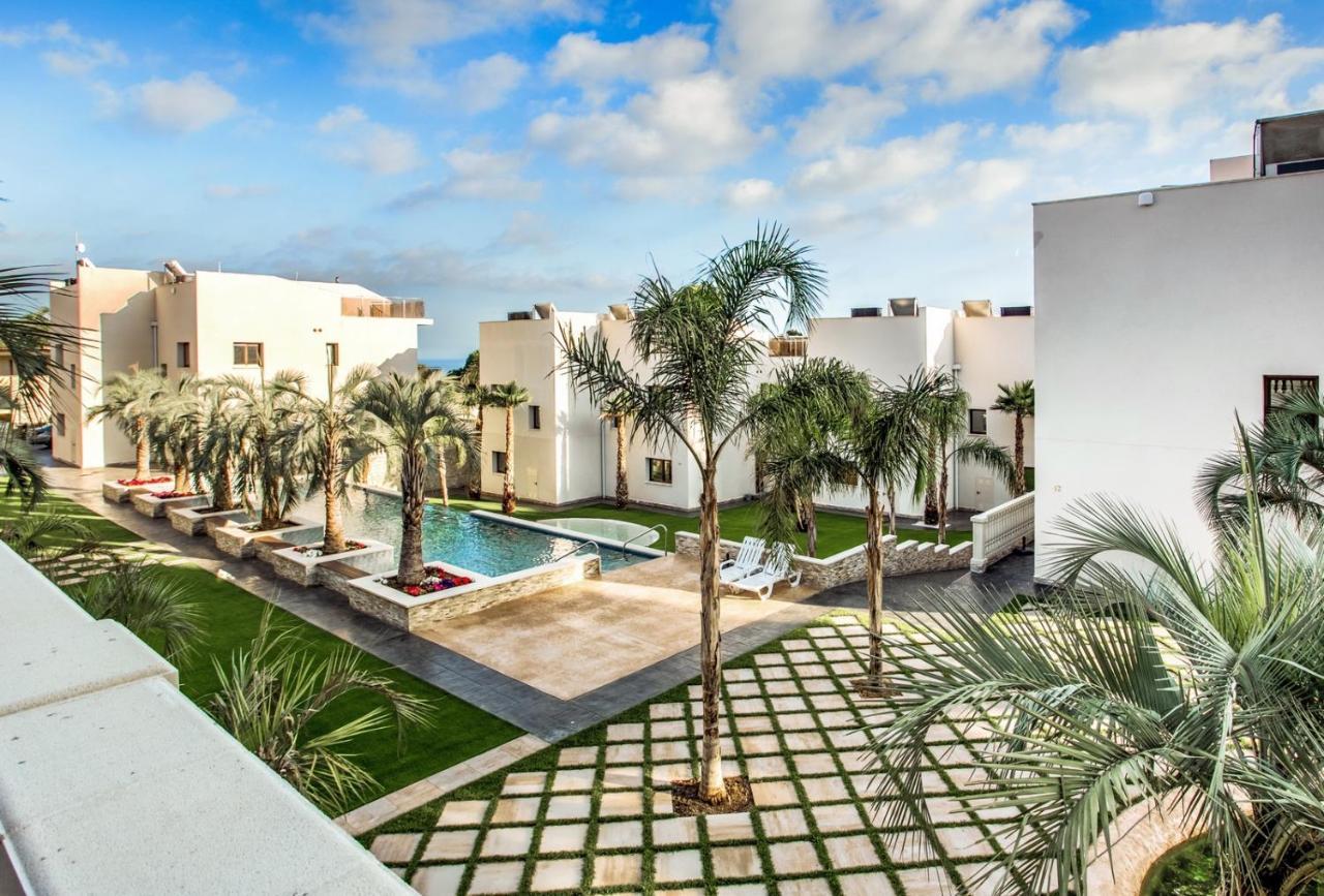 Calma - Holiday Villas Кастел Пладжа де Аро Екстериор снимка