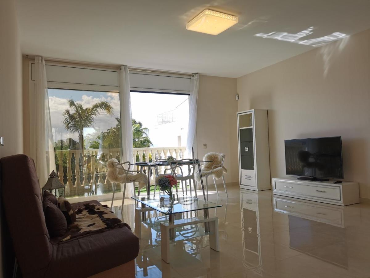 Calma - Holiday Villas Кастел Пладжа де Аро Екстериор снимка