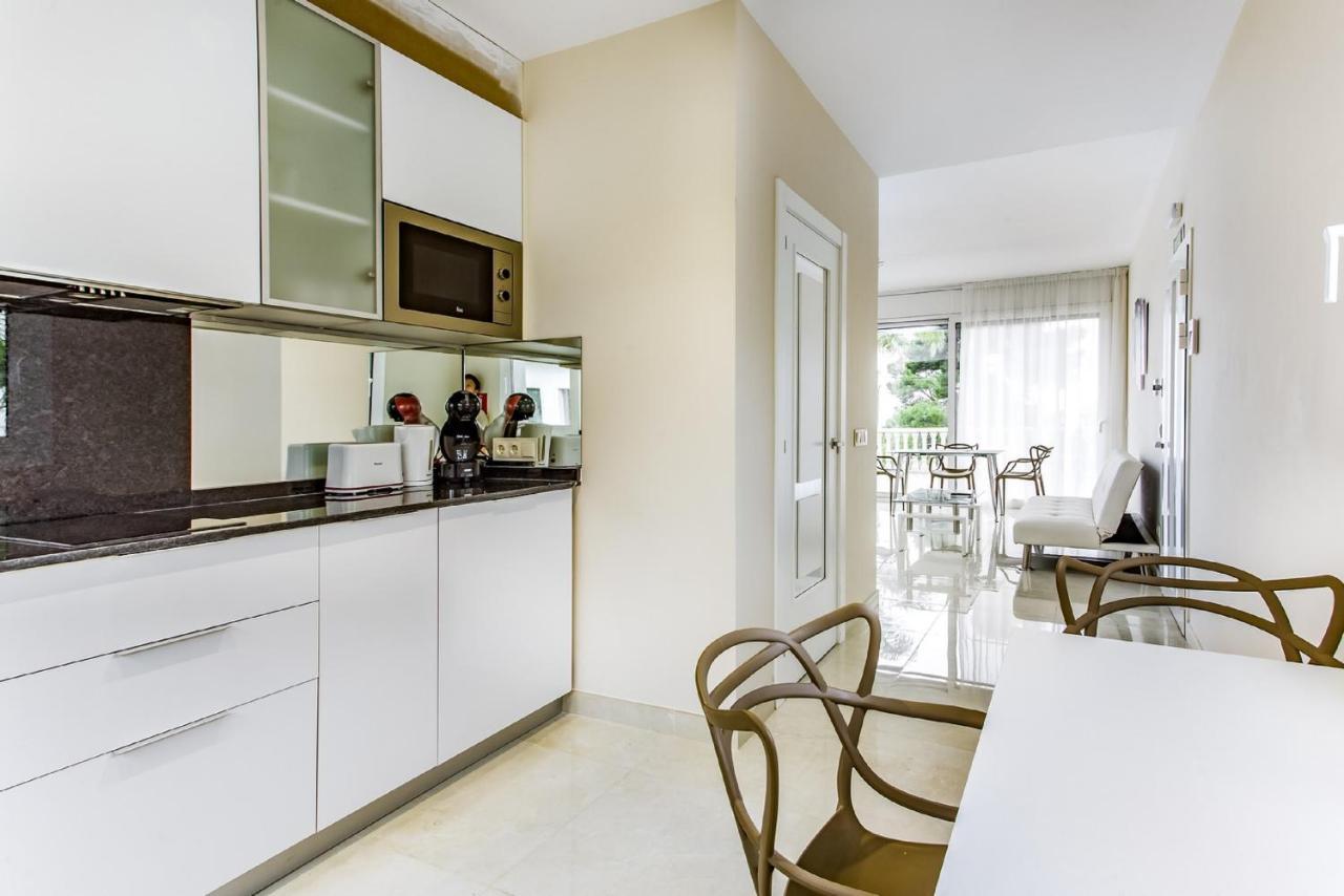 Calma - Holiday Villas Кастел Пладжа де Аро Екстериор снимка