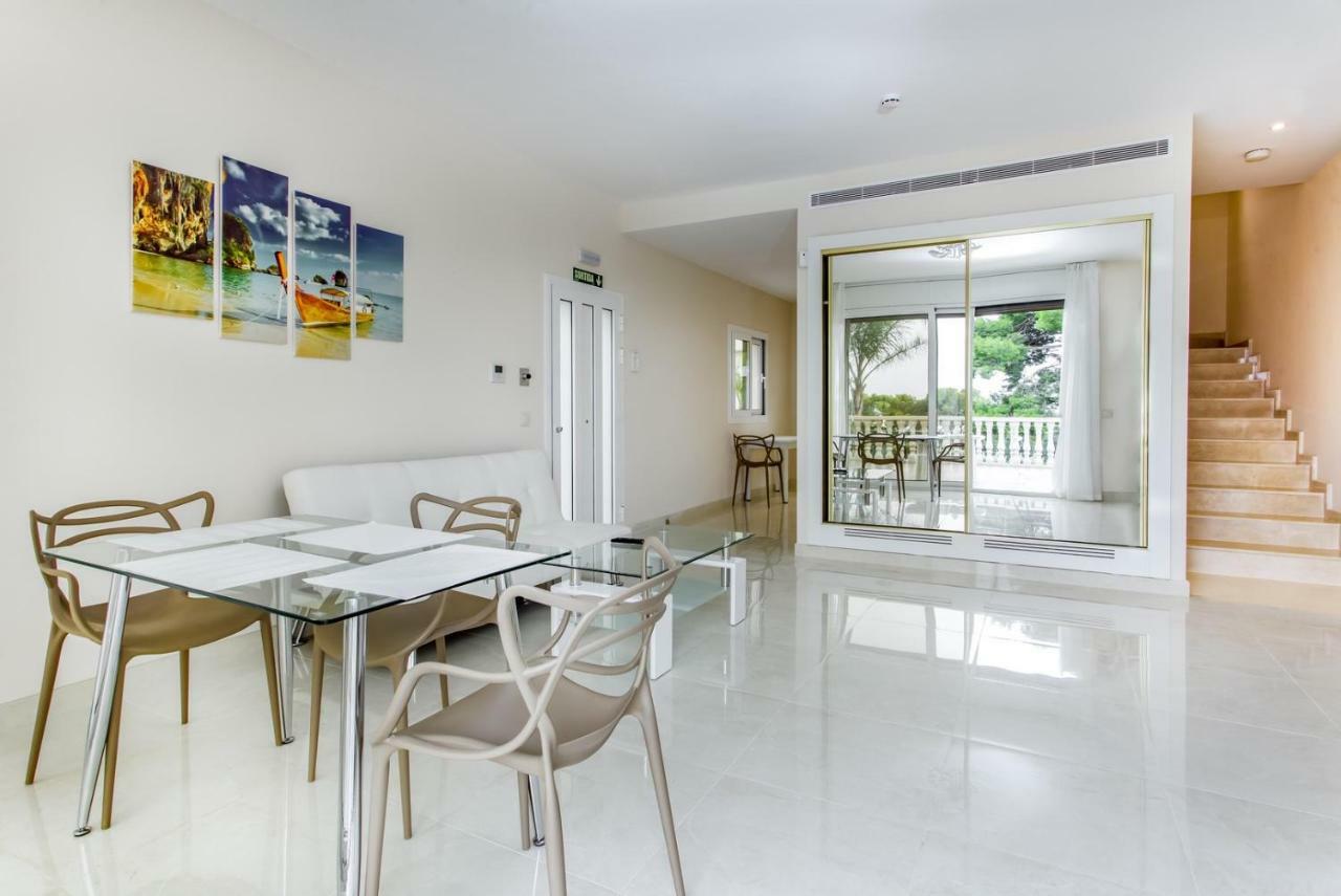 Calma - Holiday Villas Кастел Пладжа де Аро Екстериор снимка
